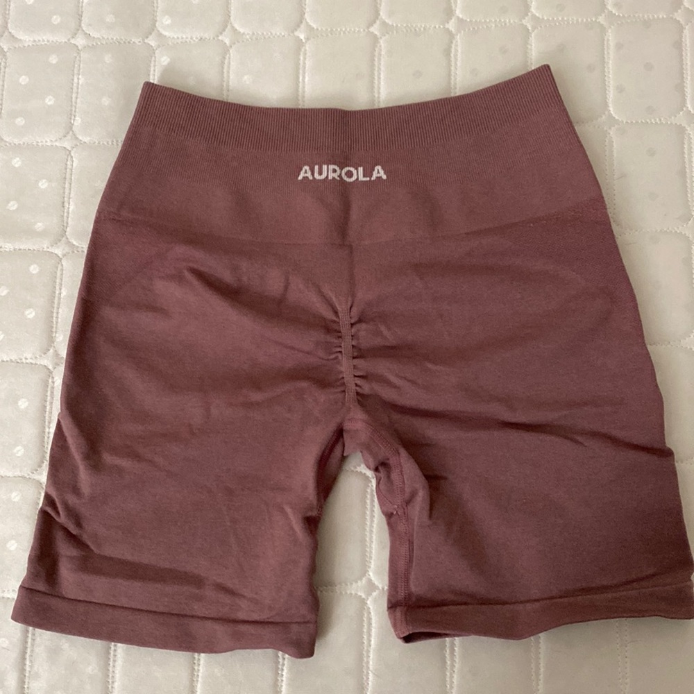 AUROLA shorts